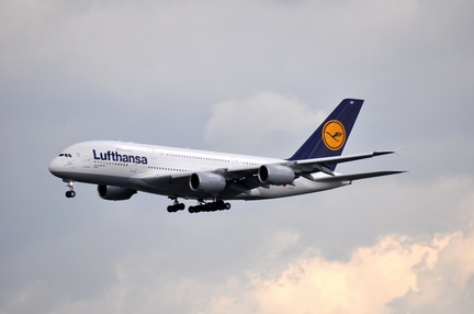 A380 10